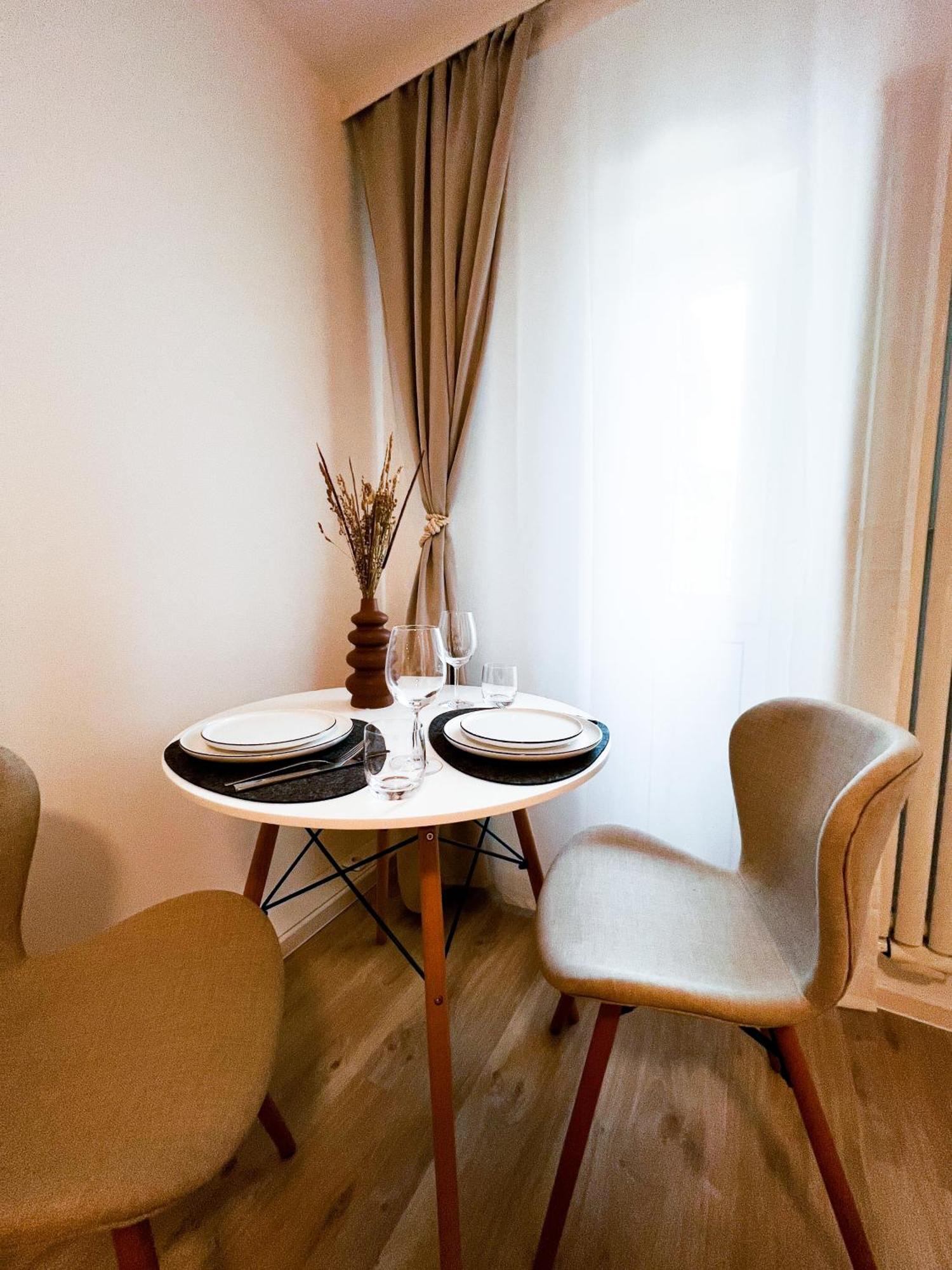 Qonroom - As Individual As You - Minden Kaiserstrasse Habitación foto